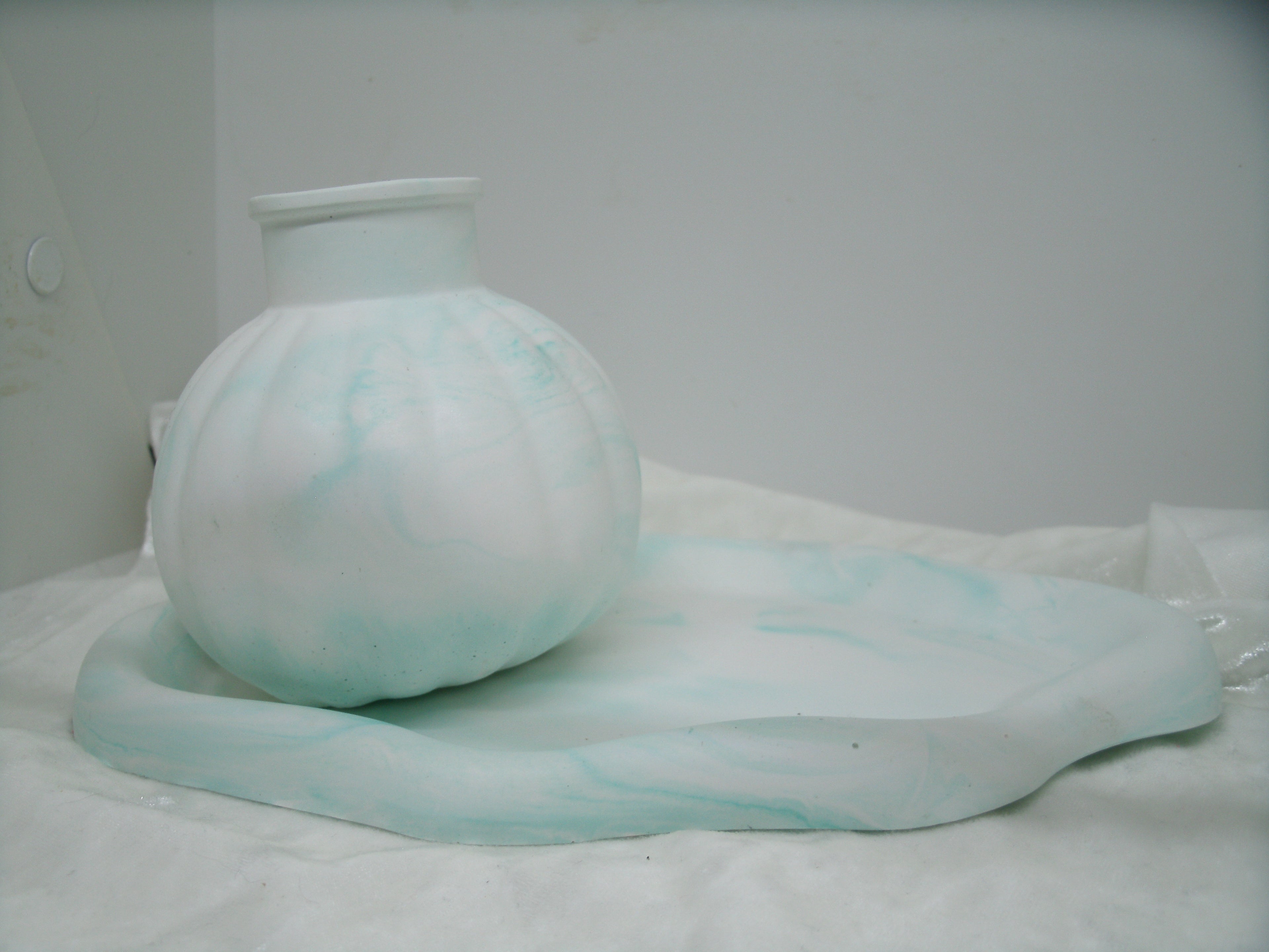 plateau avec son vase